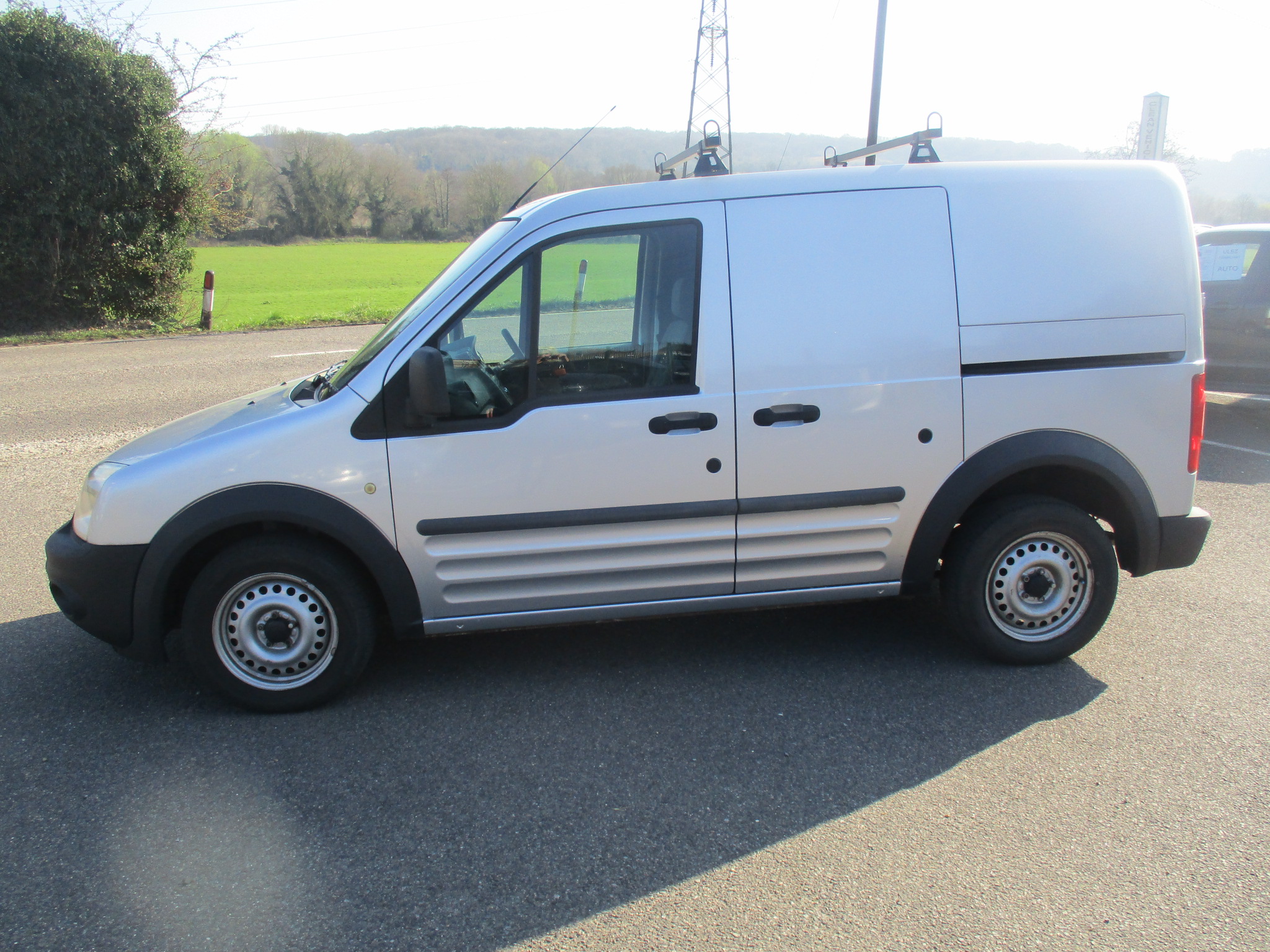 FORD TRANSIT CONNECT 1.8 TDCI T200 PANEL VAN (NO VAT) 2012